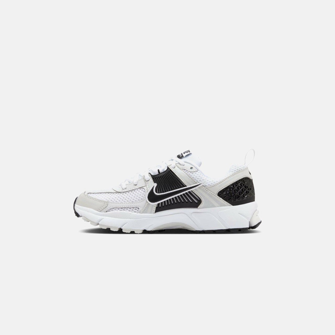 Kids Kith Nike GS Zoom Vomero 5 - White / Black / Platinum Tint / Metallic Plati