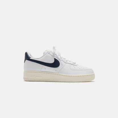 Women Kith Nike WMNS Air Force 1 `07 - White/ Obsidian/ Pale Ivory / Metallic Gol