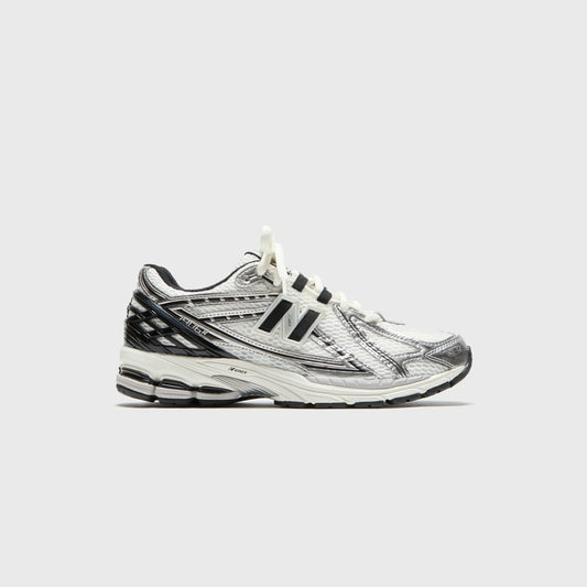 Men Kith New Balance 1906R - Silver Metallic / Black / Sea Salt