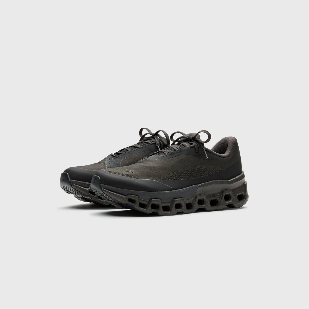 Men Kith On Running x Post Archive Faction Cloudmonster 2 - Thorn / Brown