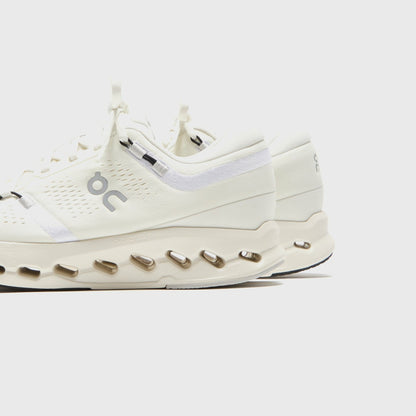 Women Kith On Running WMNS Cloudsurfer 2 - Ivory