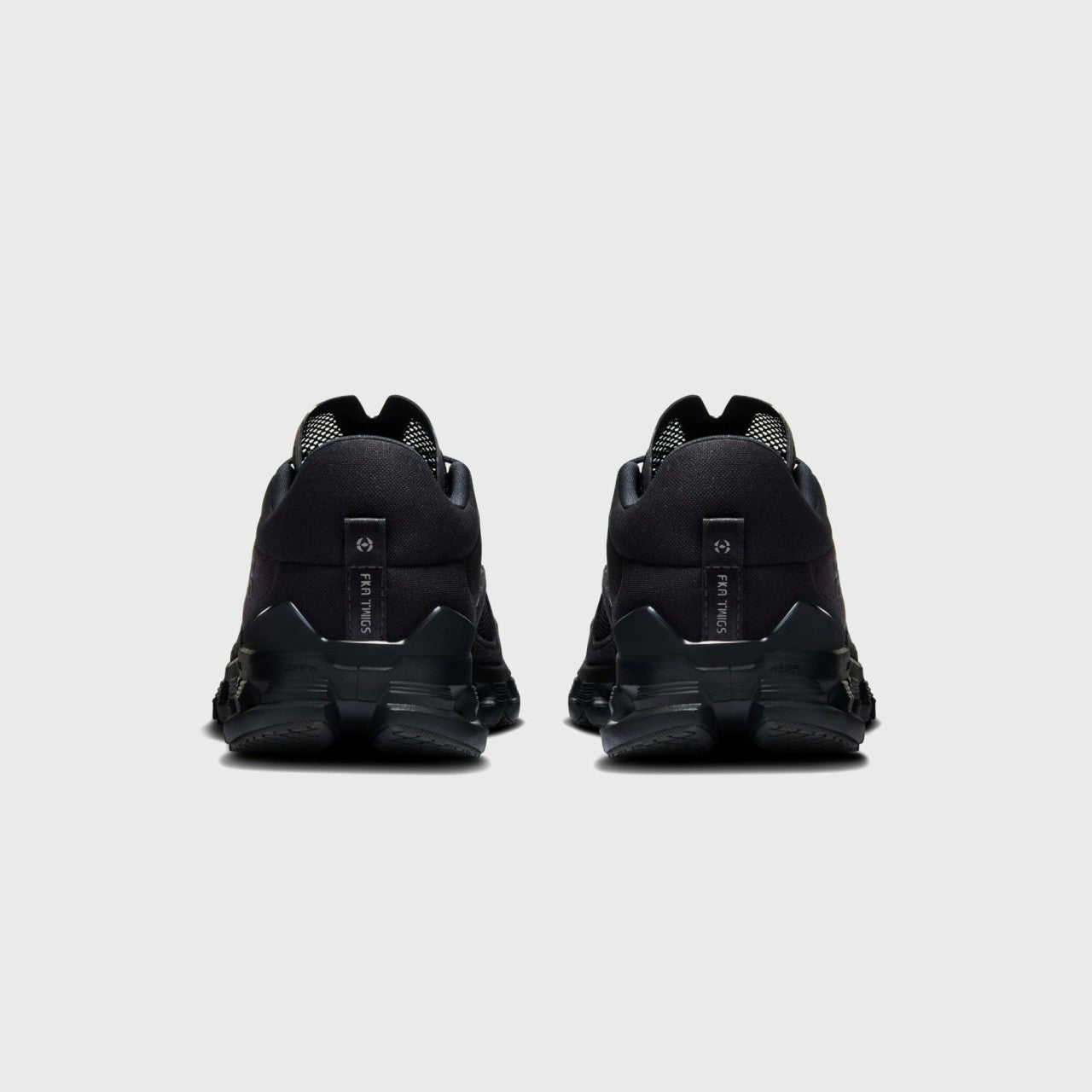 Women Kith On Running x FKA Twigs WMNS Cloud X - Black