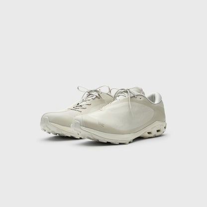 Women Kith On Running x Post Archive Faction WMNS Cloudventure Peak - Ice / Moon