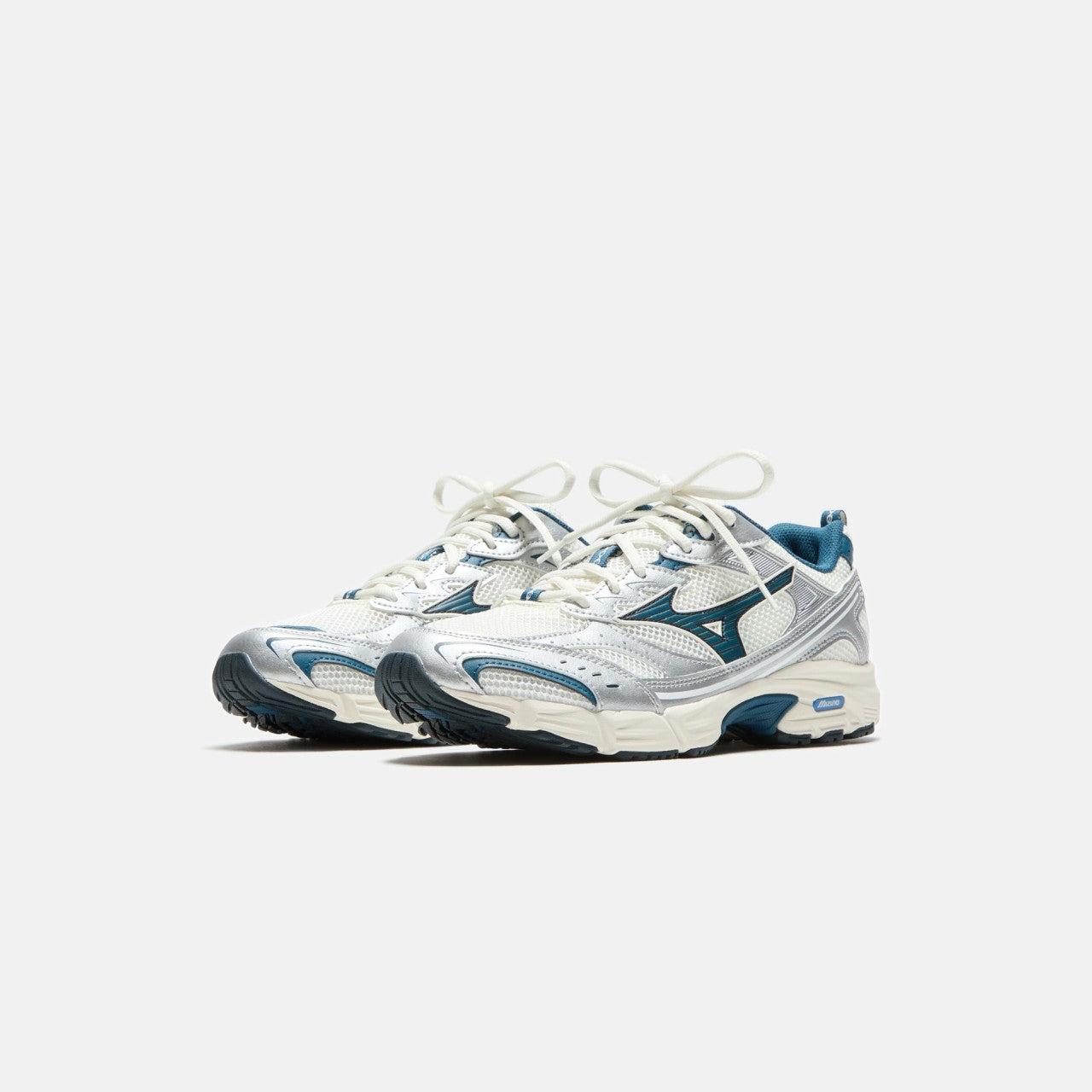 Men Kith Mizuno MXR - Snow White / Majolica Blue / Silver