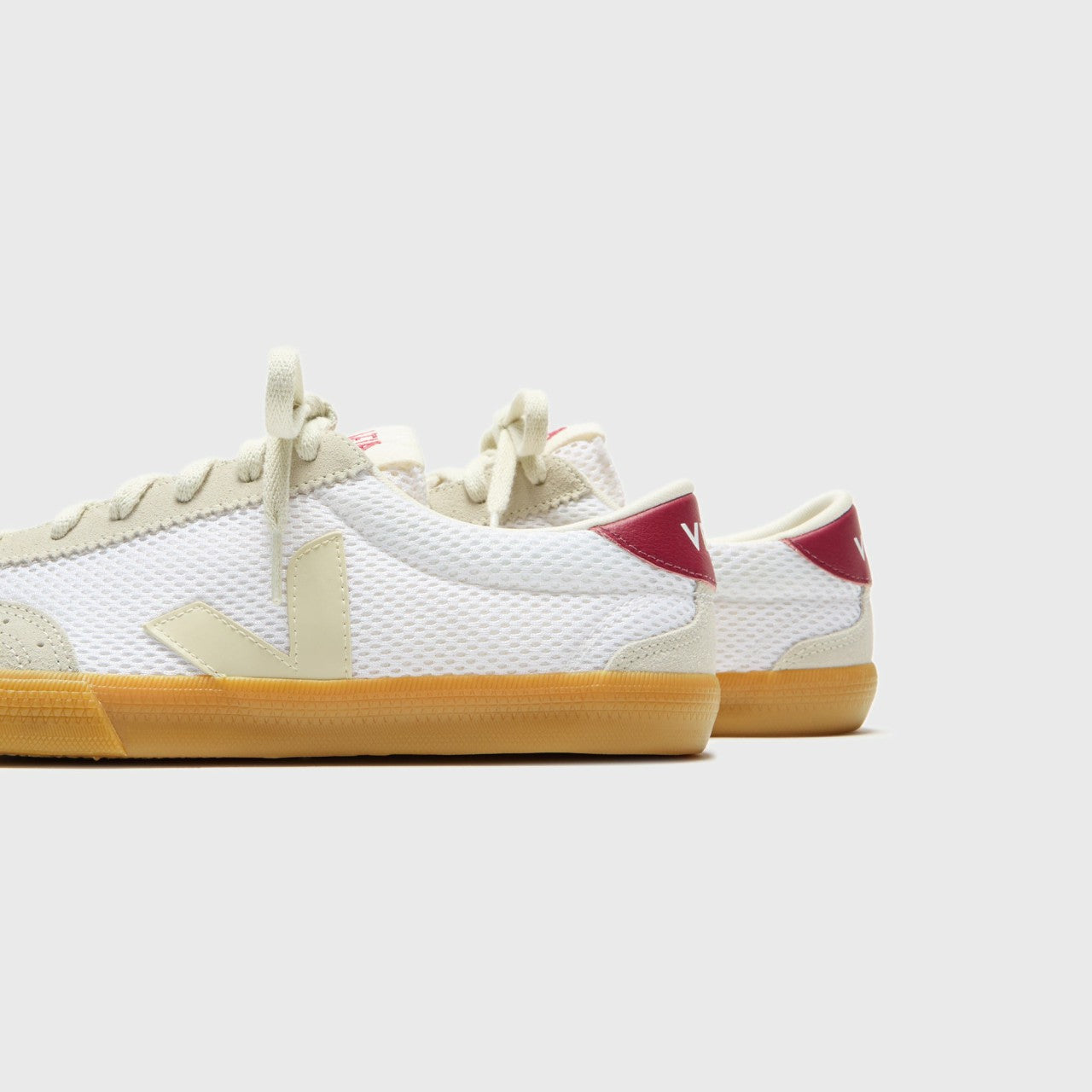 Men Kith Veja Volley Lunar - Pierre Marsala