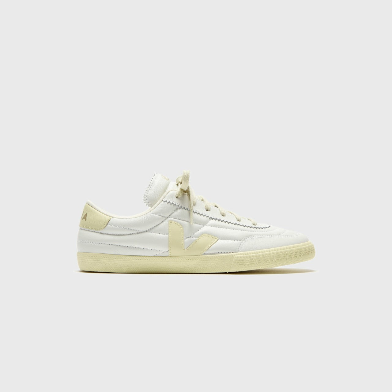 Men Kith Veja Panenka - White Calcaire