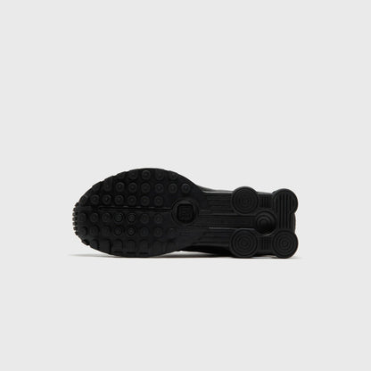 Men Kith Nike Shox R4 - Black / Black / Black / Bright Crimson