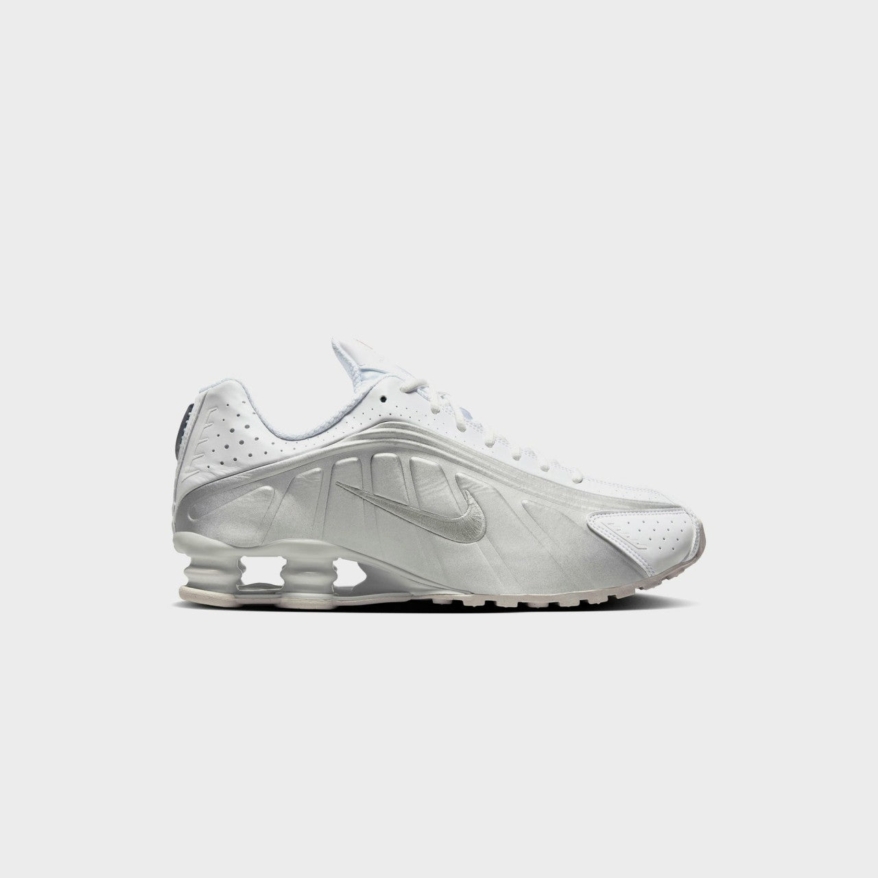 Men Kith Nike Shox R4 - White / Metallic Silver / White / Bright Crimson