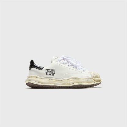 Men Kith Mihara Yasuhiro Blakey Low Original Sole - White
