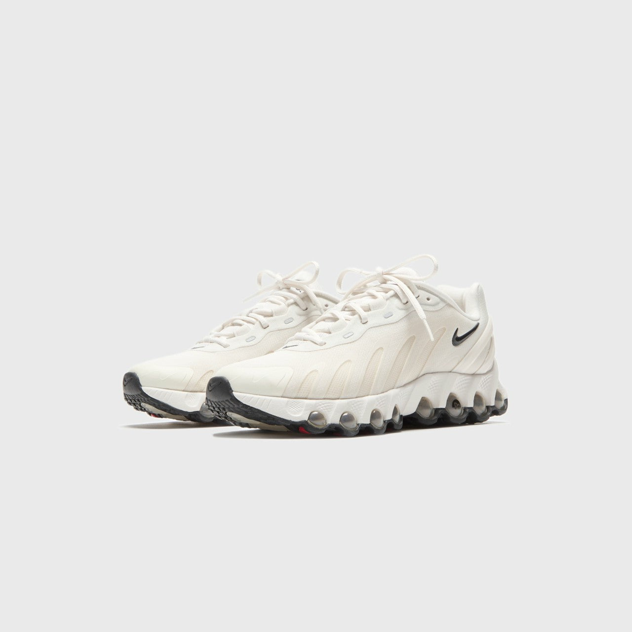 Men Kith Nike Air Max DN8 - Phantom / Black / Phantom / Black