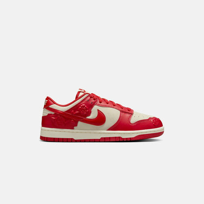 Women Kith Nike WMNS Dunk Low SE - Coconut Milk / University Red / Pale Ivory