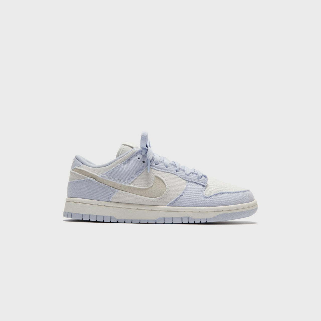 Women Kith Nike WMNS Dunk Low - Sea Ghost / Summit White / Platinum