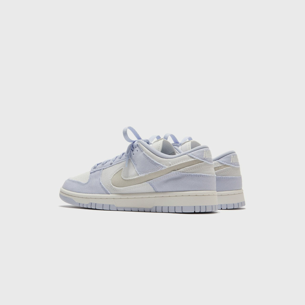 Women Kith Nike WMNS Dunk Low - Sea Ghost / Summit White / Platinum