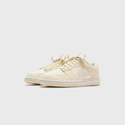 Women Kith Nike WMNS Dunk Low - Soft Pearl / Beach / Pale Ivory / White