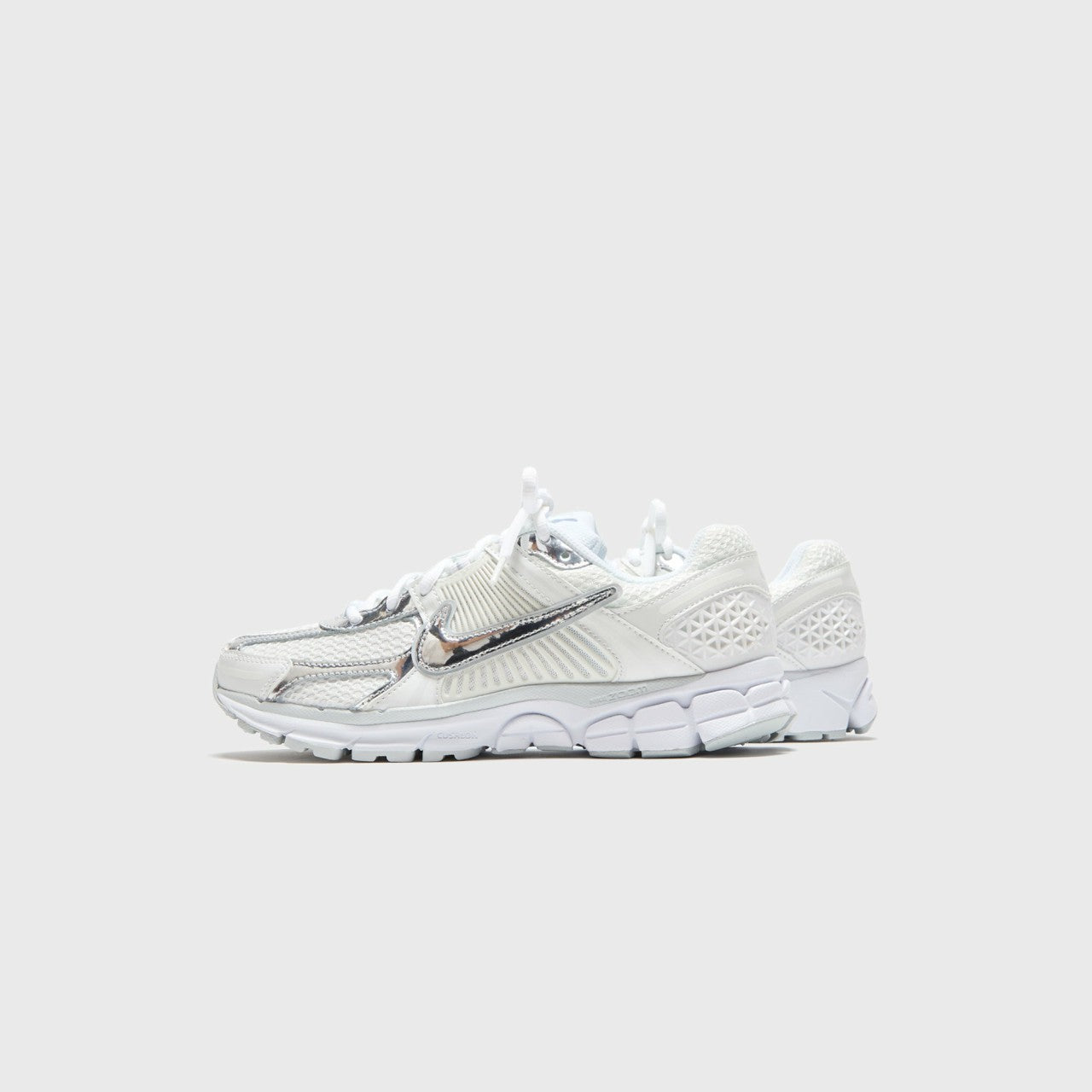 Women Kith Nike WMNS Zoom Vomero 5 - Metallic White / Metallic Silver / Summit Wh