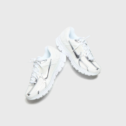 Women Kith Nike WMNS Zoom Vomero 5 - Metallic White / Metallic Silver / Summit Wh