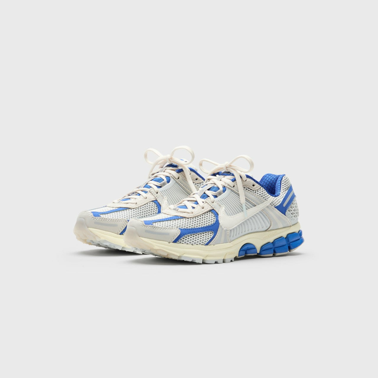 Women Kith Nike WMNS Zoom Vomero 5 - Game Royal / White / Coconut