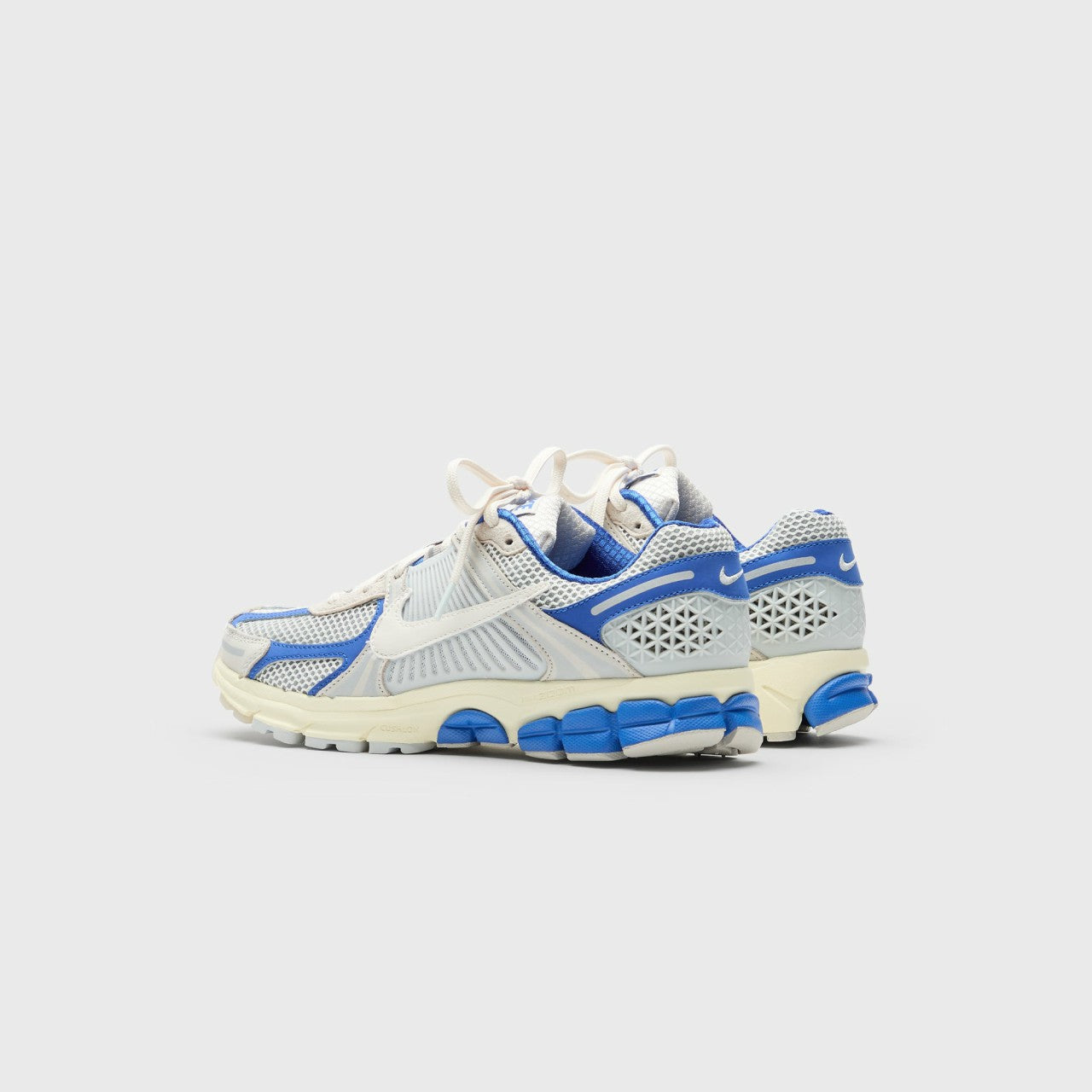 Women Kith Nike WMNS Zoom Vomero 5 - Game Royal / White / Coconut