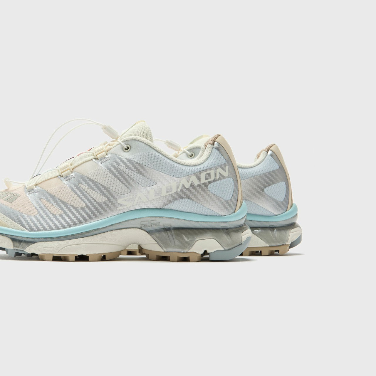 Men Kith Salomon XT-4 OG - Vanilla Ice / Ballad Blue / Tender Peach