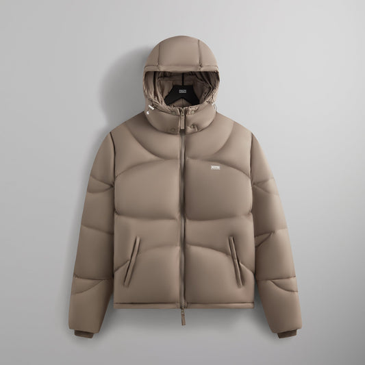 Men Kith Kith Matte Stretch Taffeta Corey Puffer - Quicksand