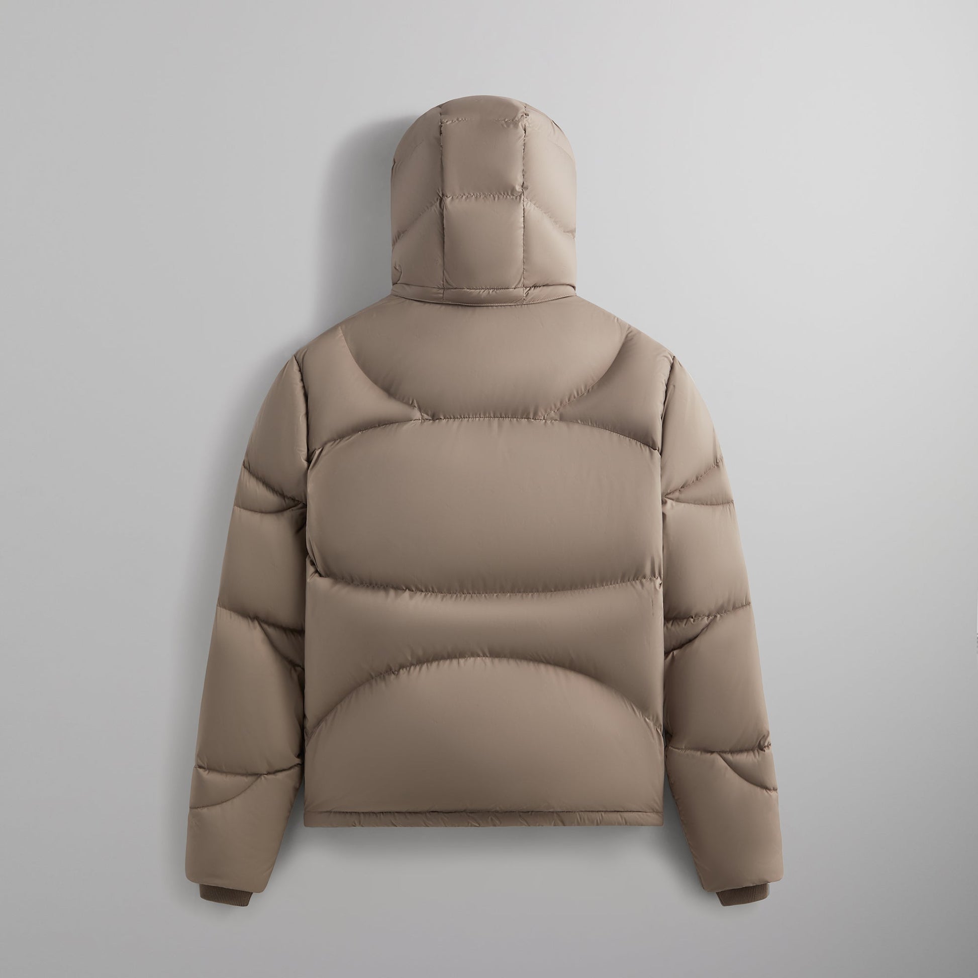 Men Kith Kith Matte Stretch Taffeta Corey Puffer - Quicksand