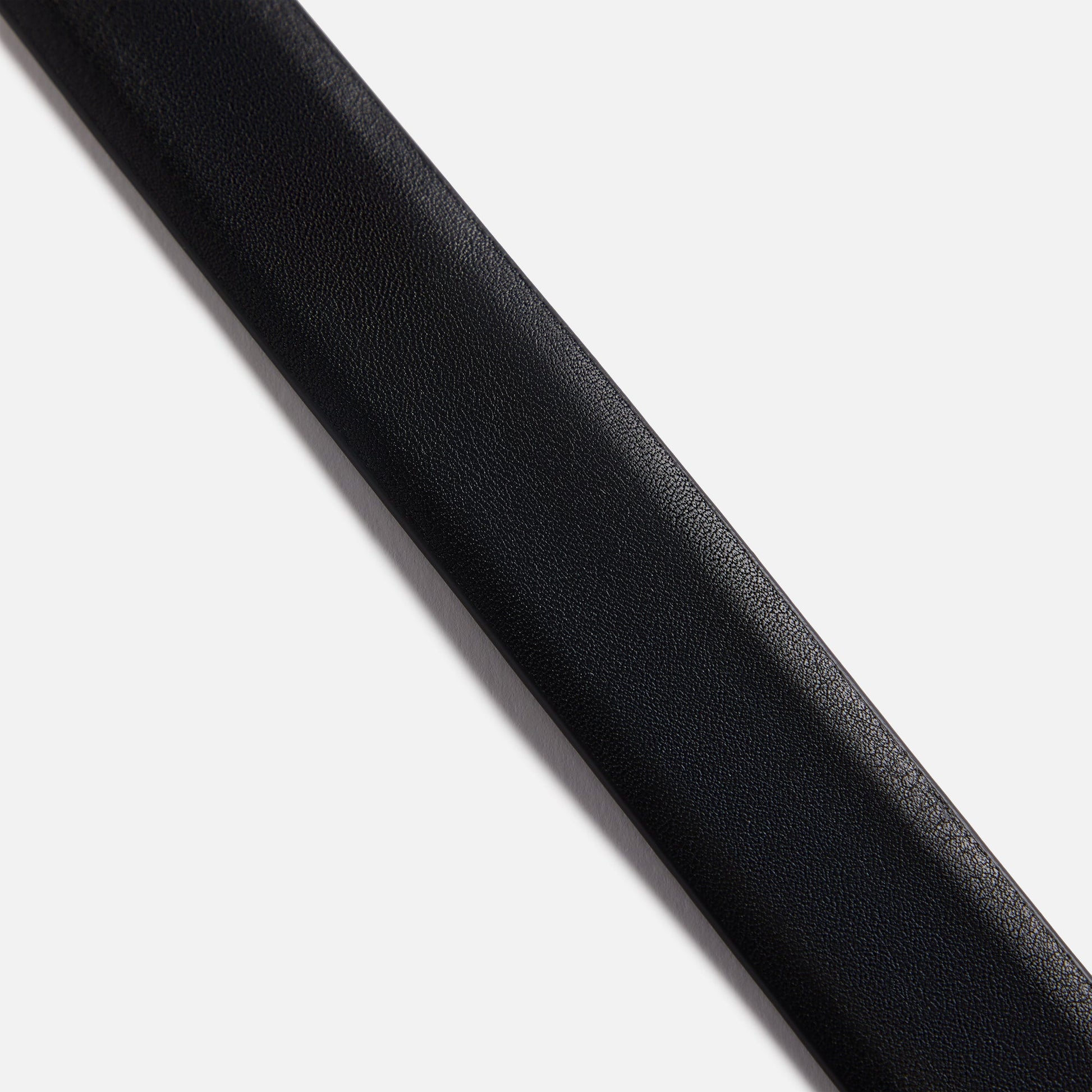 Men Kith Anderson's Tanned Leather Belt With Metal Tip And Keeper - Black