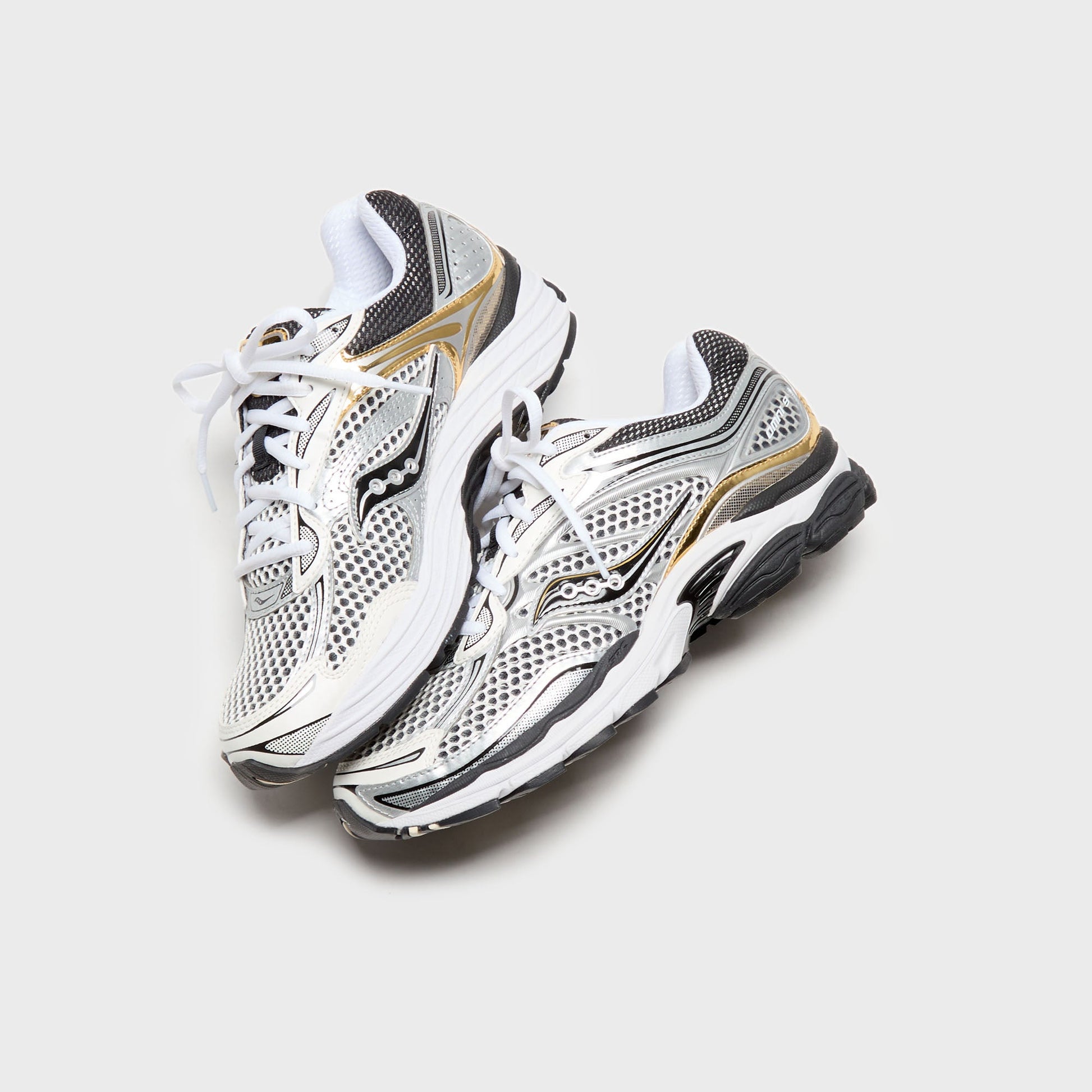 Men Kith Saucony Progrid Omni 9 - Silver / Gold
