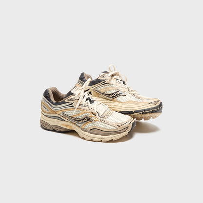 Men Kith Saucony Progrid Omni 9 - Gold