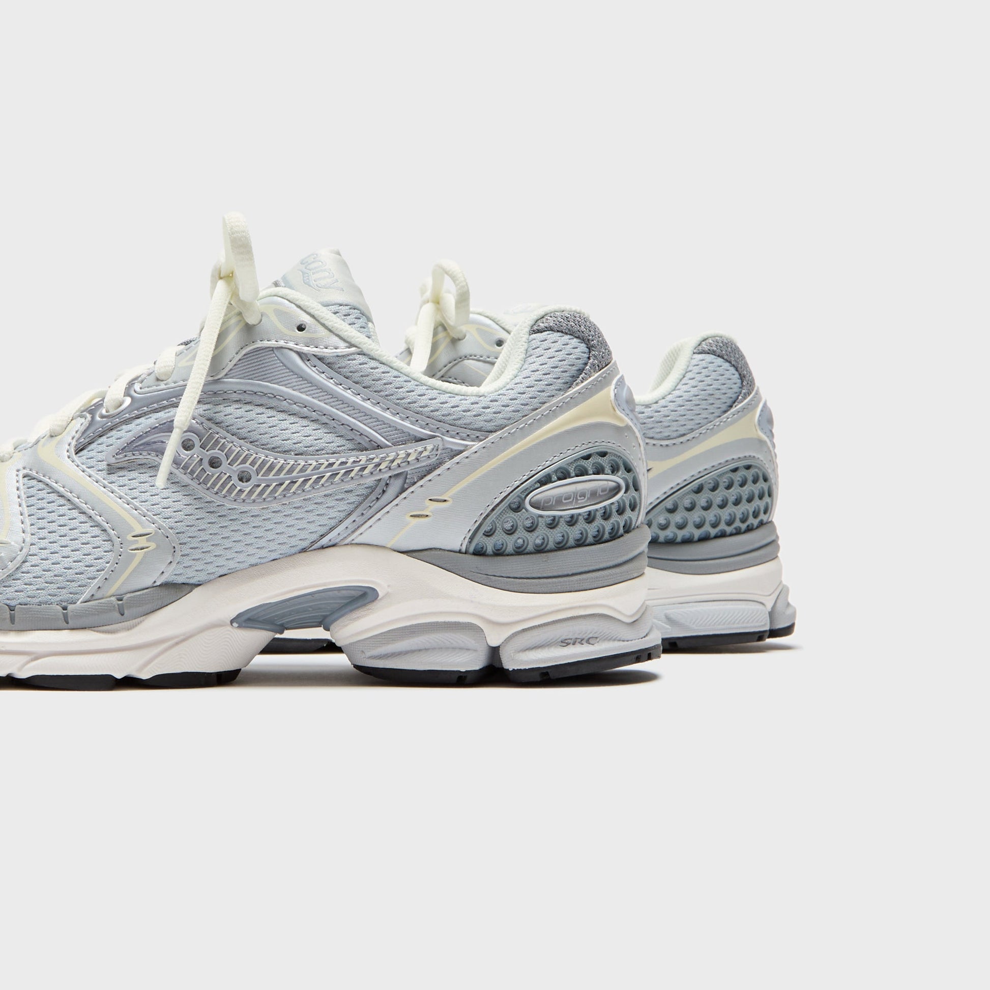Men Kith Saucony Progrid Triumph 4 - Light Grey