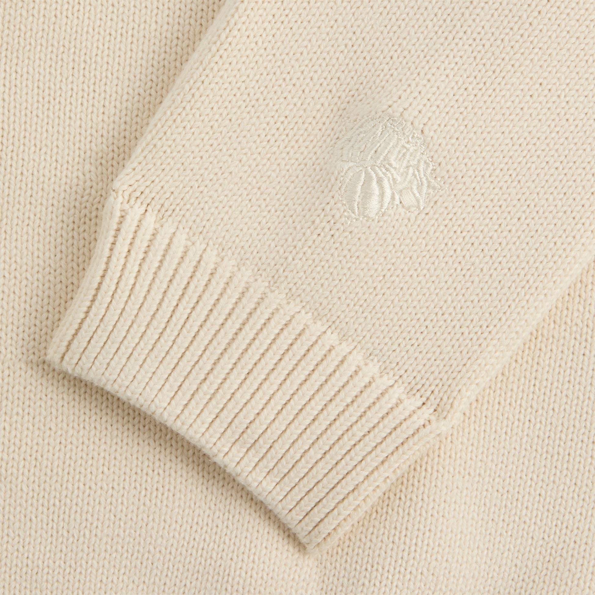 Men Kith Kith for the New York Knicks Wings Lewis Sweater - Sandrift