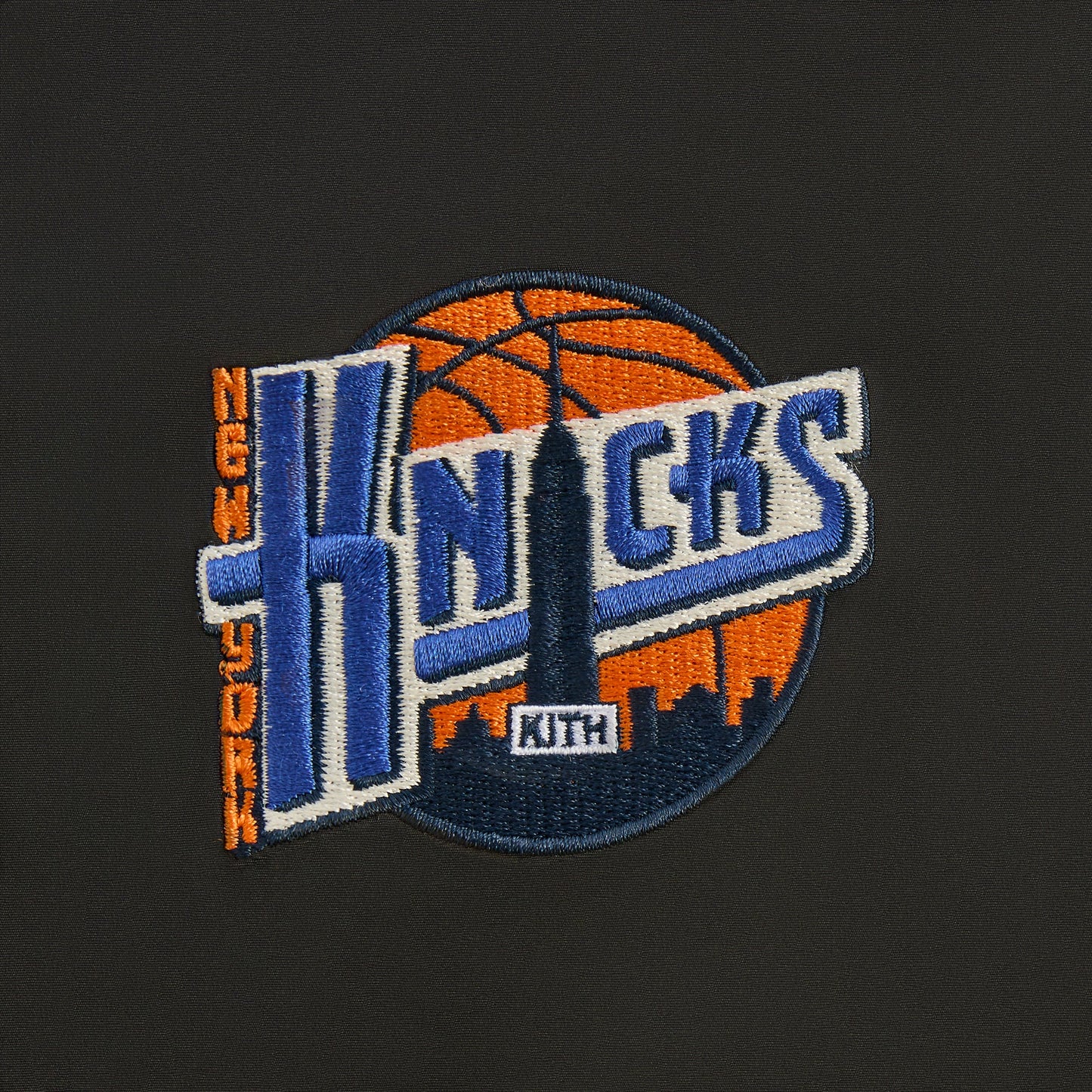 Men Kith Kith for the New York Knicks Ball Nylon Wide Leg Pant - Black