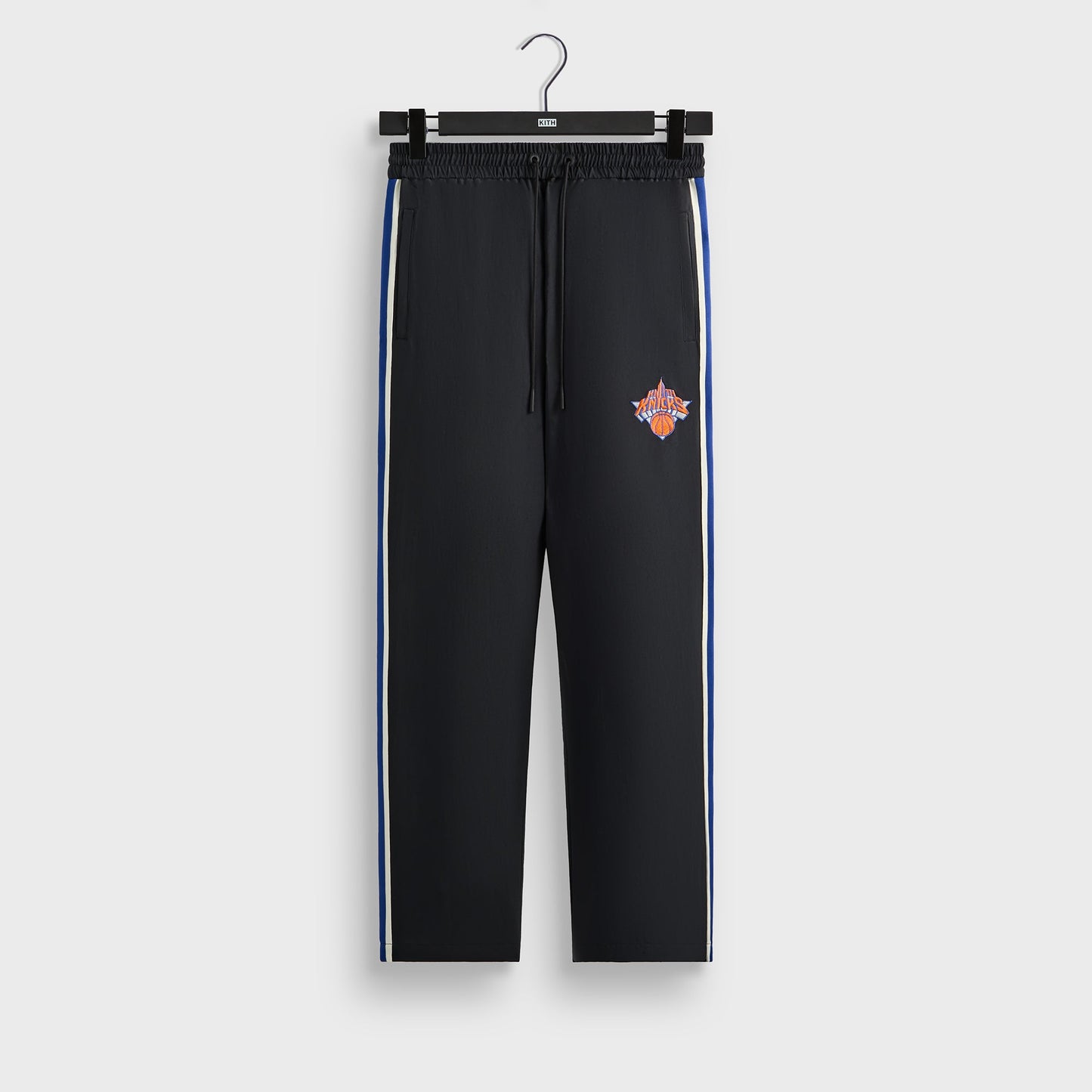 Men Kith Kith for the New York Knicks Vintage Nylon Wide Leg Pant - Black