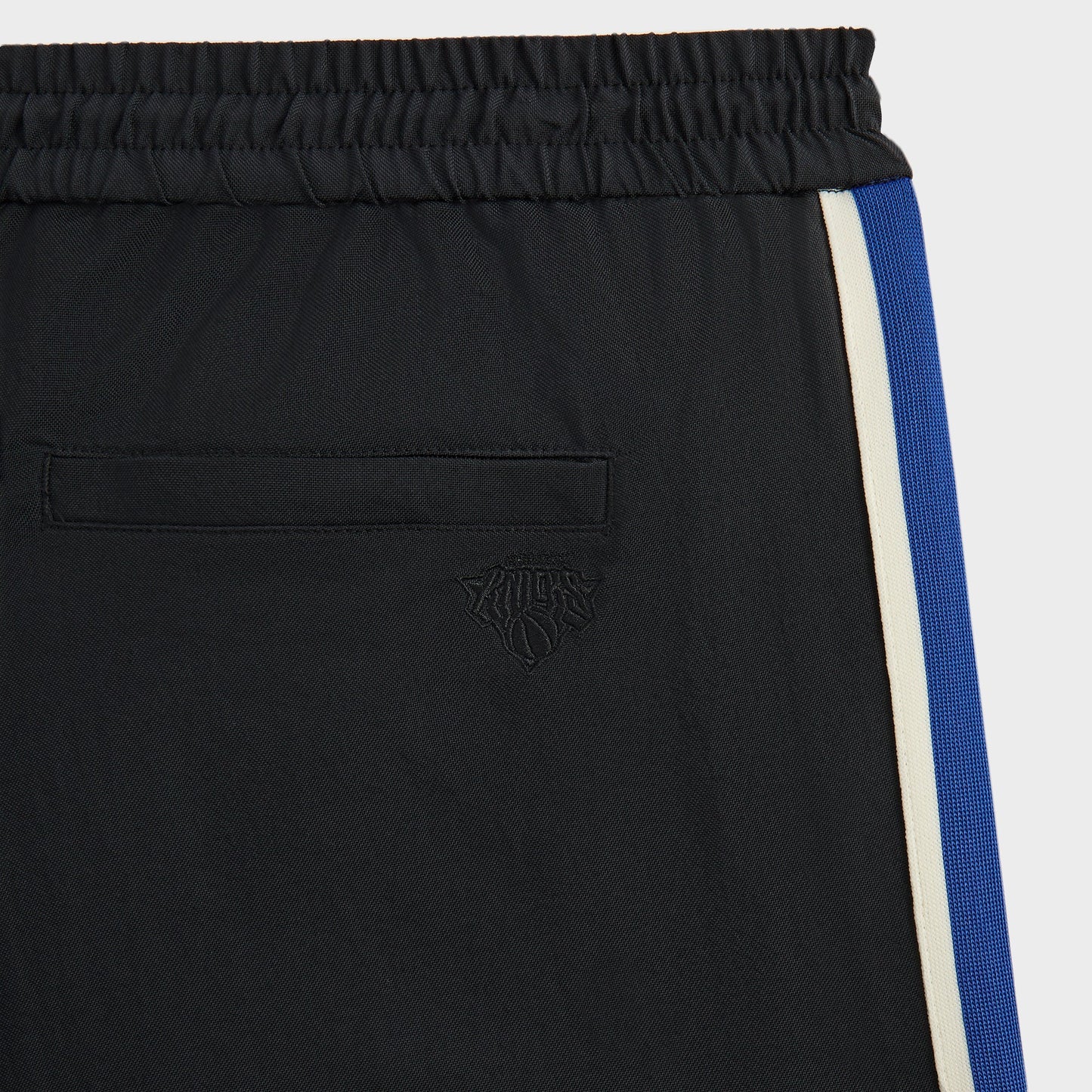 Men Kith Kith for the New York Knicks Vintage Nylon Wide Leg Pant - Black