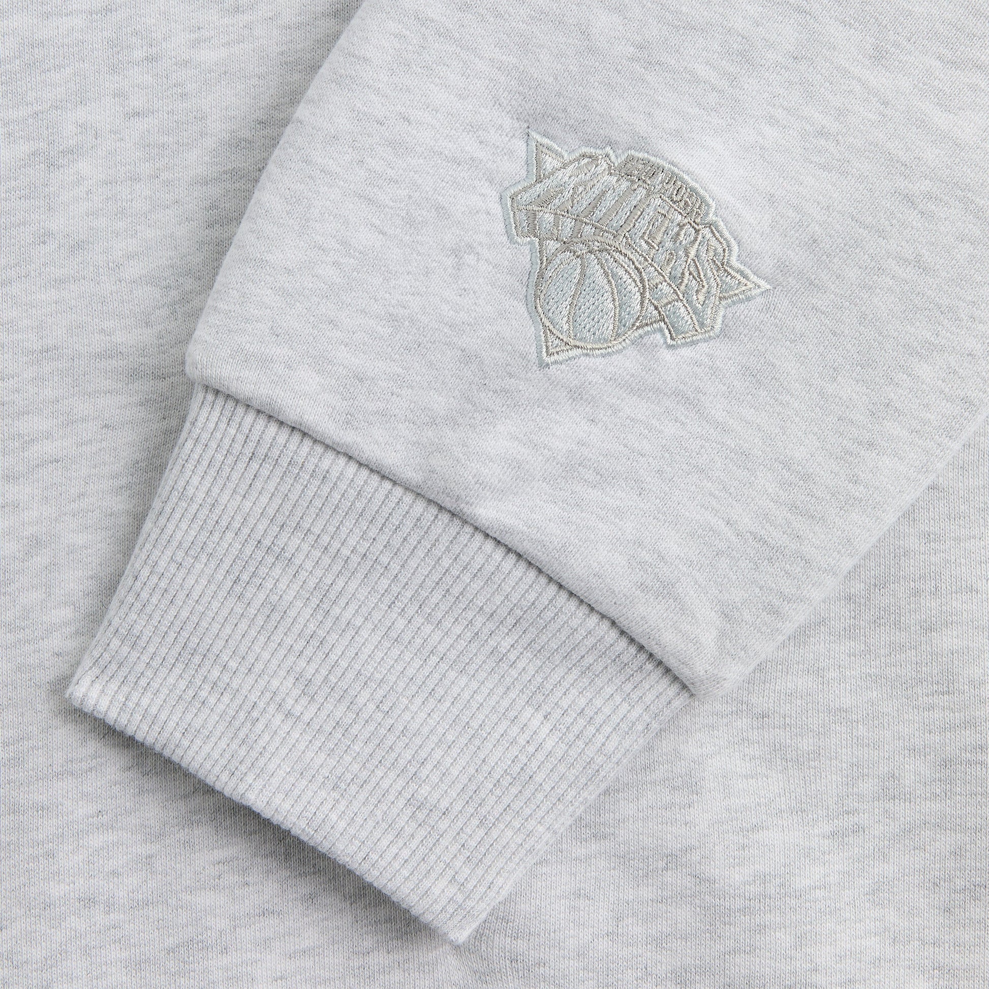 Men Kith Kith for the New York Knicks Y2K Vintage Nelson Crewneck - Light Heath