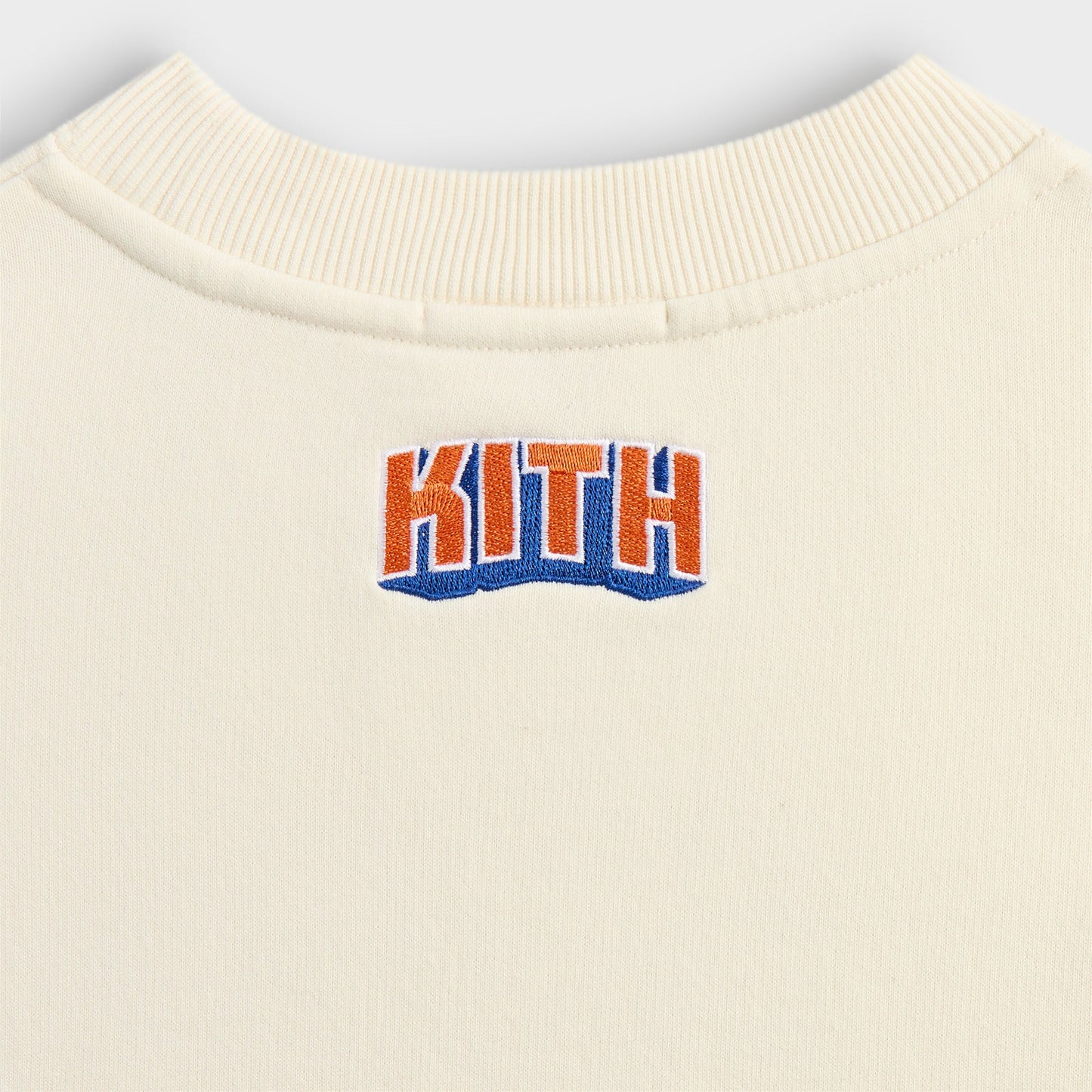 Men Kith Kith for the New York Knicks Showtime Vintage Nelson Crewneck - Sandri