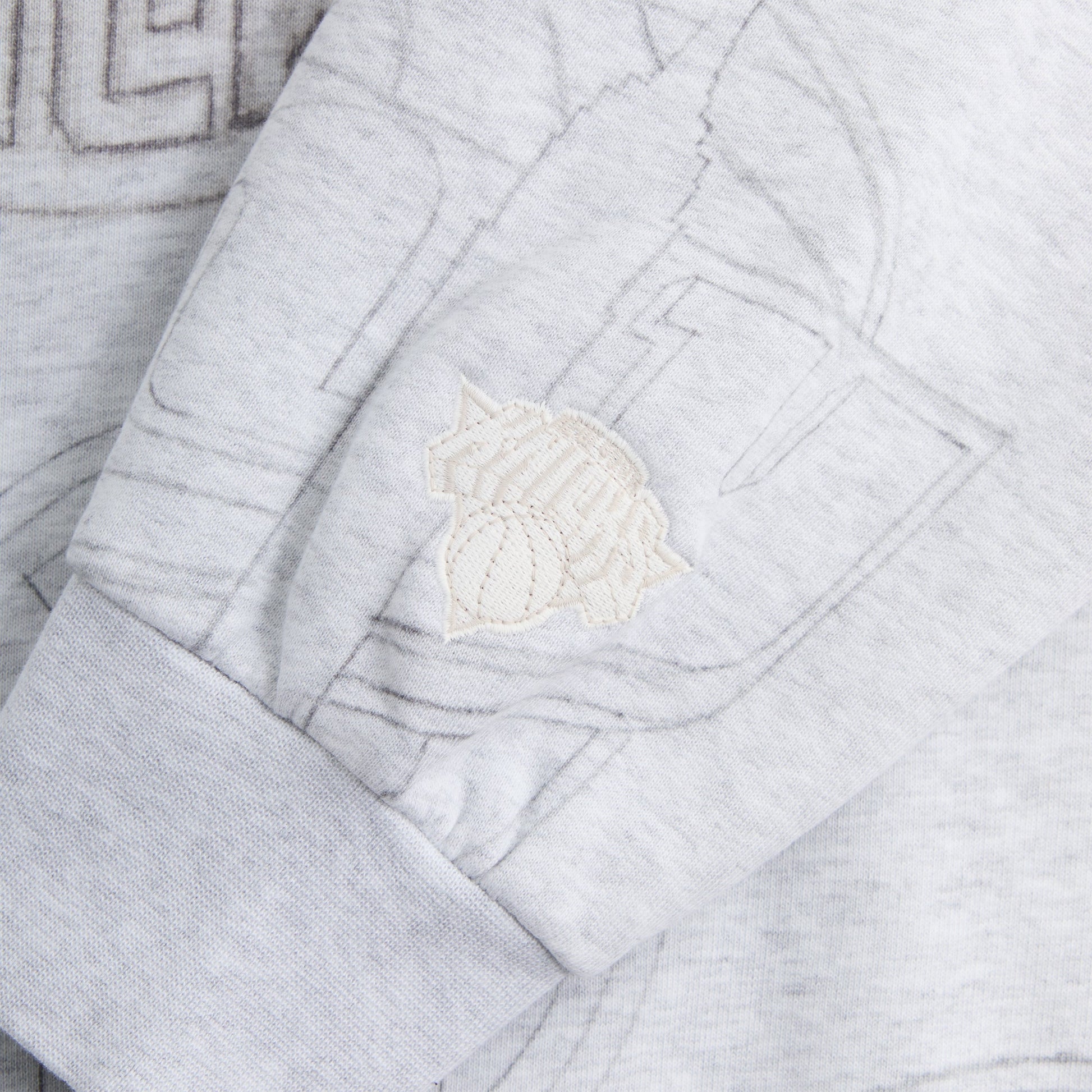 Men Kith Kith for the New York Knicks Sketched Vintage Nelson Crewneck - Light