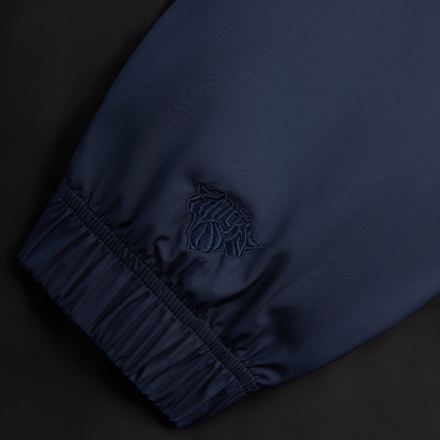 Men Kith Kith for the New York Knicks Ball Nylon Quarter Zip - Black