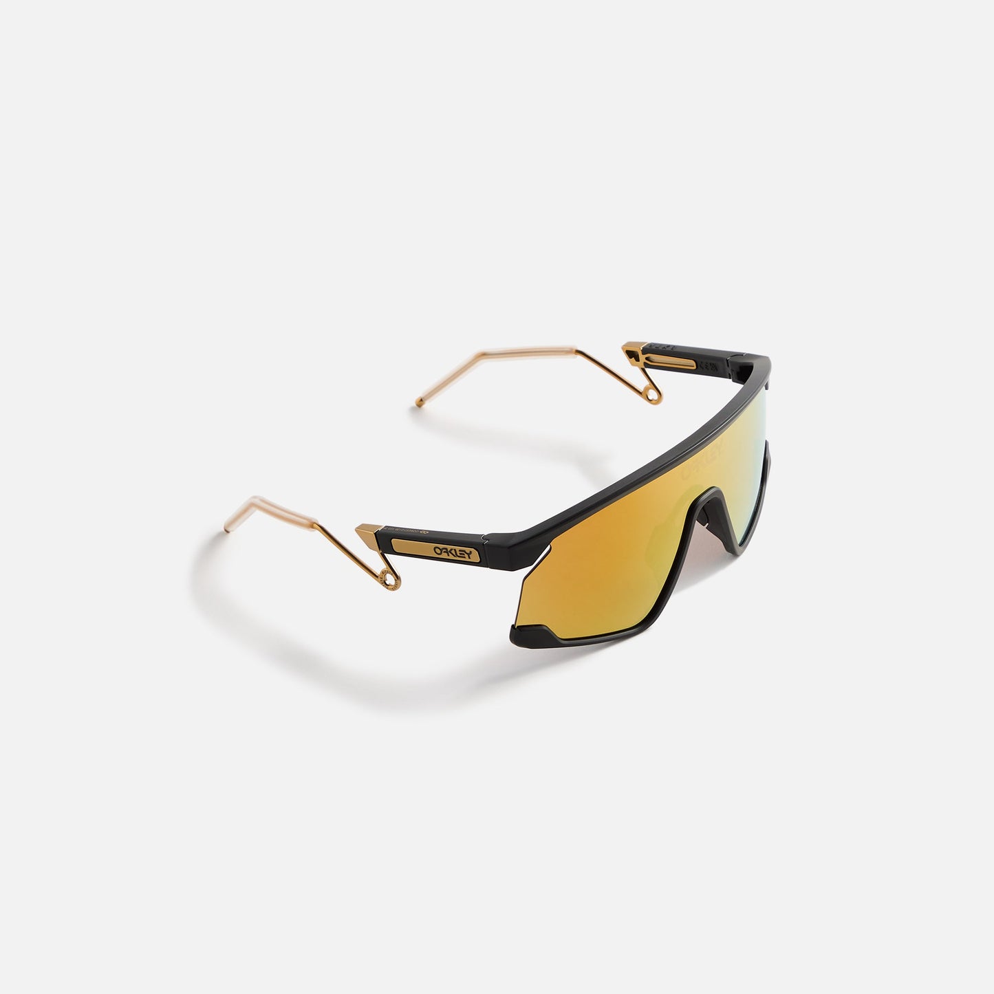 Men Kith Oakley BXTR METAL - Matte Black / Prizm 24K