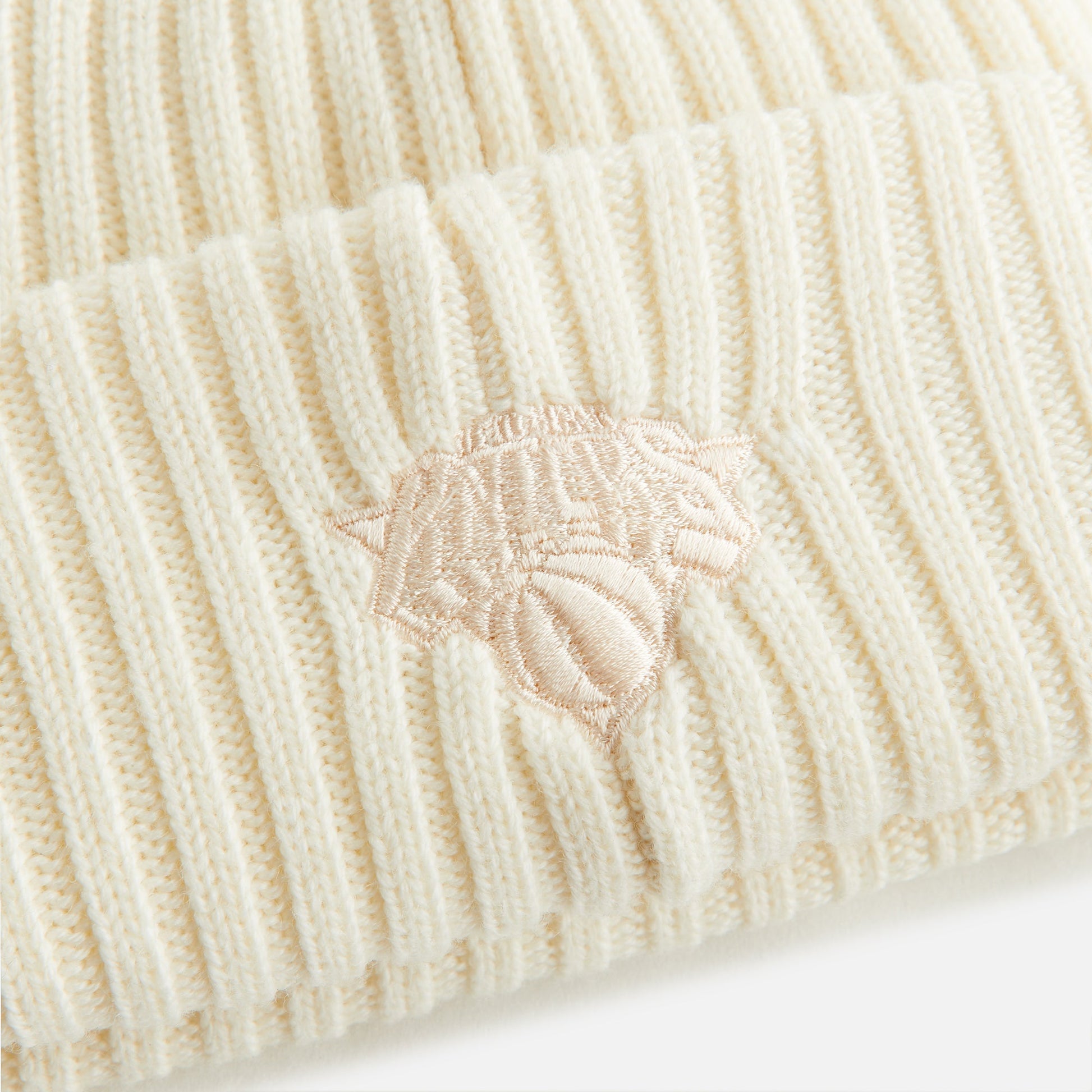 Kids Kith Kith Kids & New Era for the New York Knicks Superman New Era Beanie -