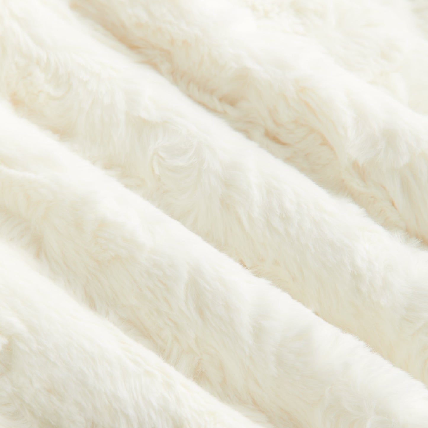 Women Kith Kith Women Ashtyn Cowlick Fur Mini Skirt - Sandrift