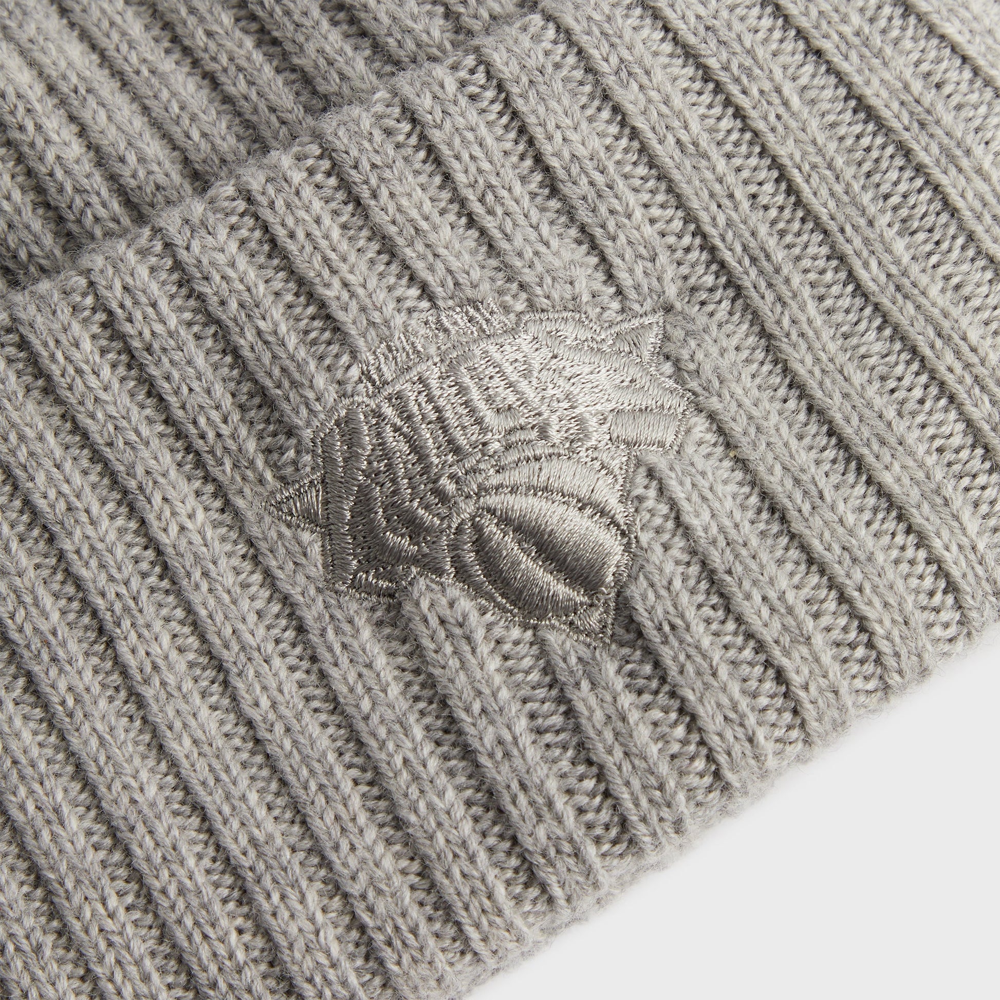 Men Kith Kith for the New York Knicks Court Vision Beanie - Light Heather Grey