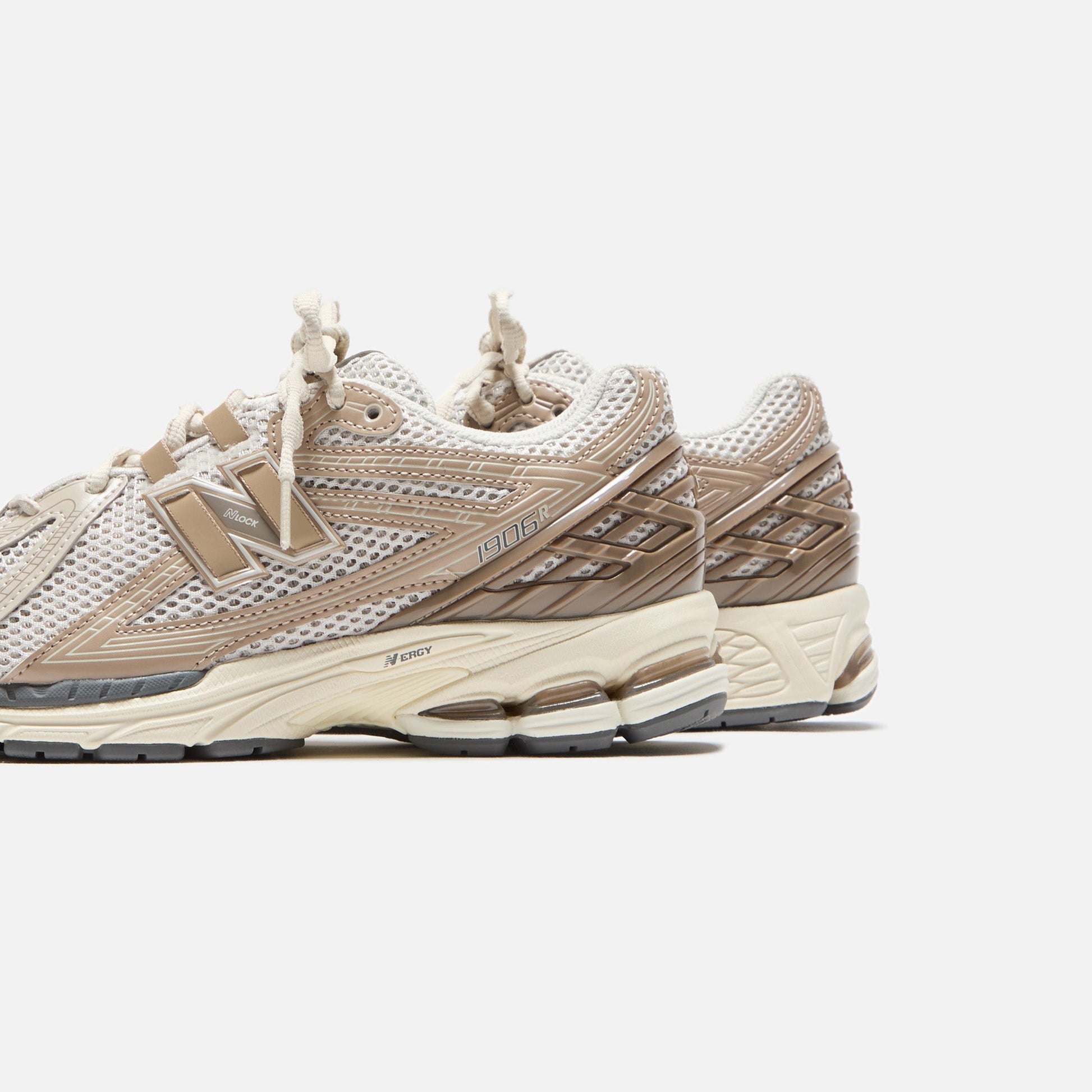 Men Kith New Balance 1906R - Timberwolf / Mindful Grey / Moonbeam