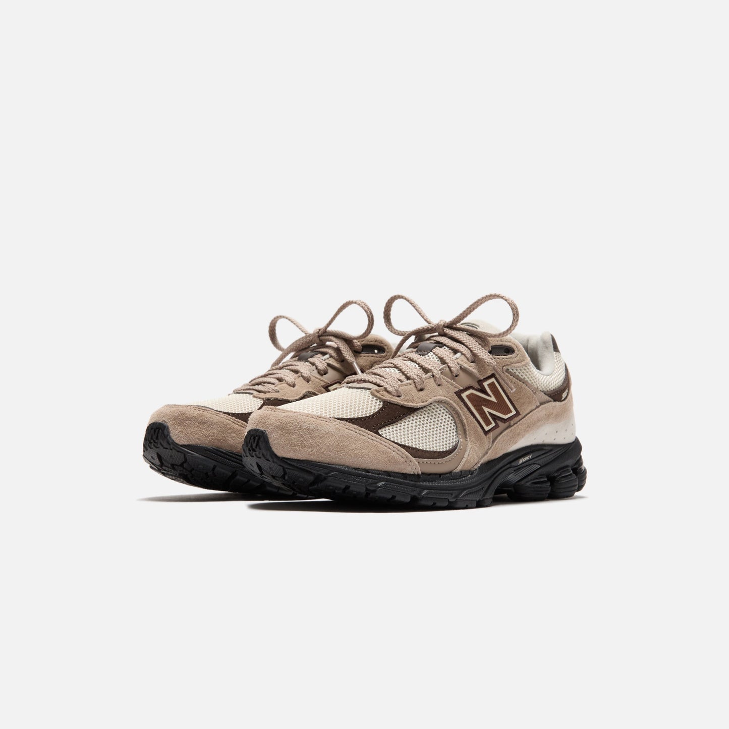 Men Kith New Balance 2002R - Driftwood / Rich Earth