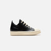 Black / Milk / Milk