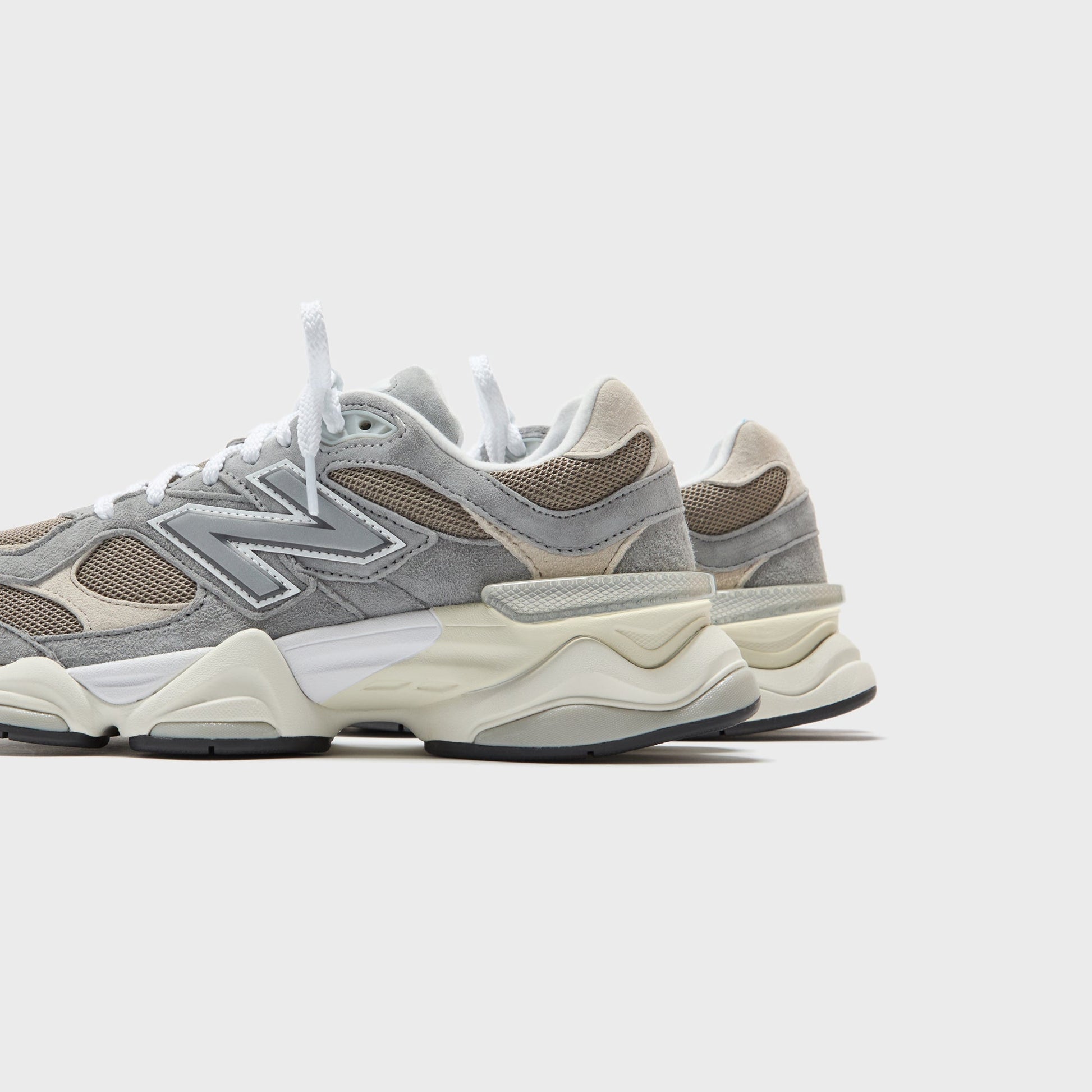 Men Kith New Balance 9060 - Slate Grey