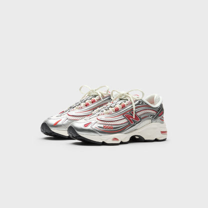 Men Kith New Balance x This is Never That M1000 - Metallic Silver / Red
