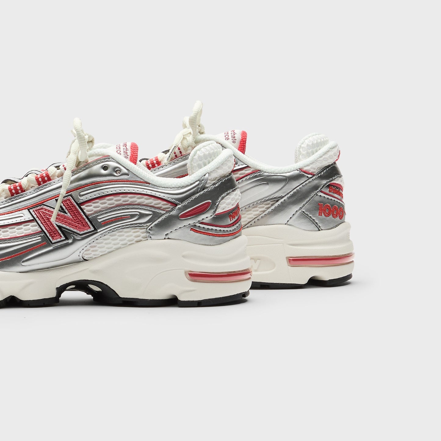 Men Kith New Balance x This is Never That M1000 - Metallic Silver / Red