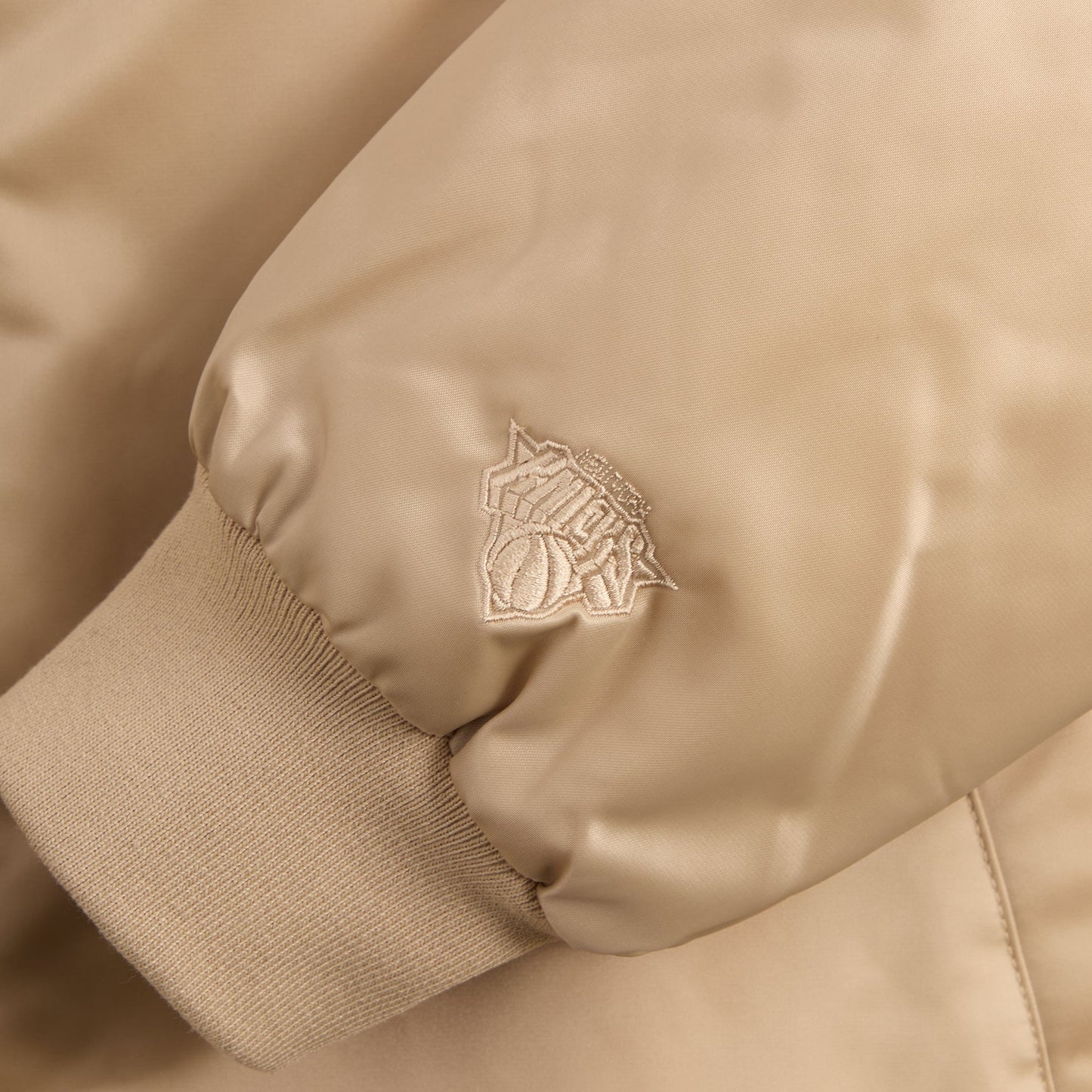Men Kith Kith for the New York Knicks Wings Satin Bomber Jacket - Stock
