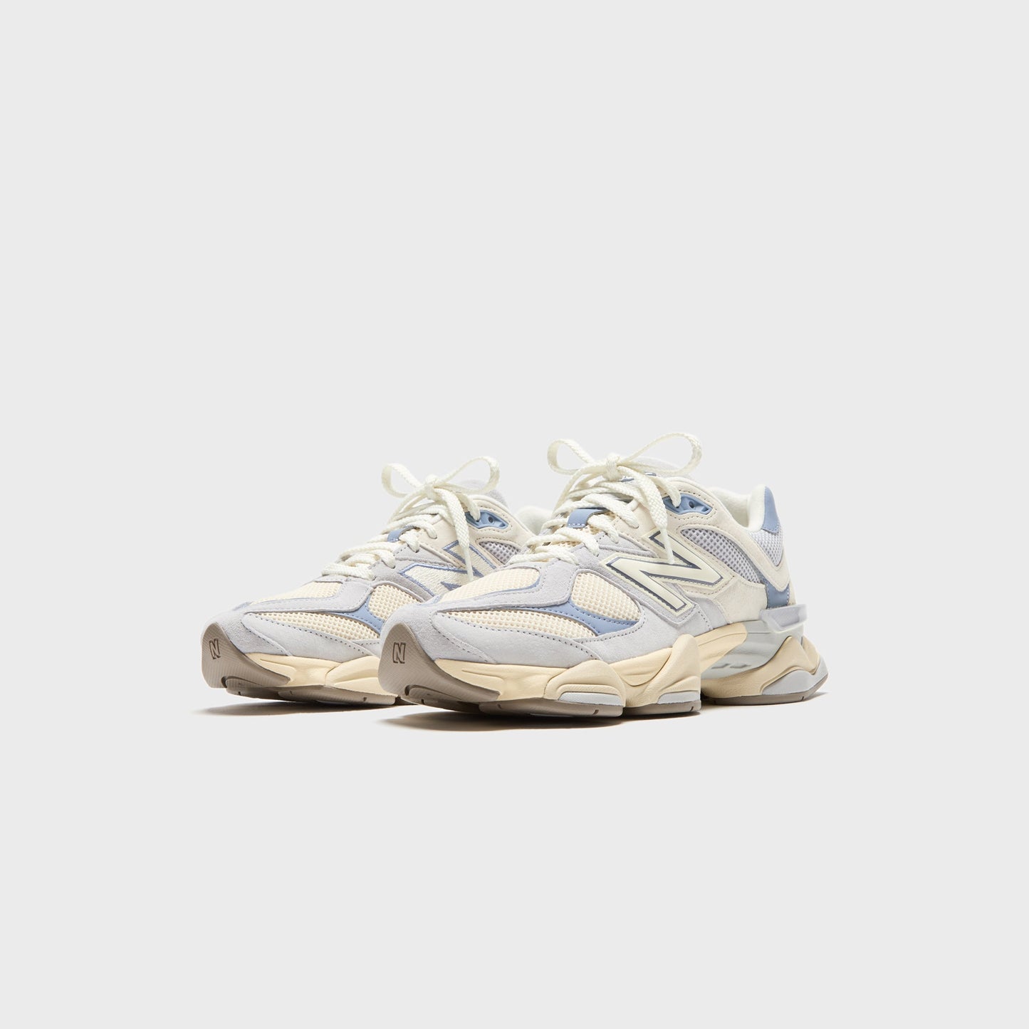 Women Kith New Balance WMNS 9060 - Pearl Grey / Linen