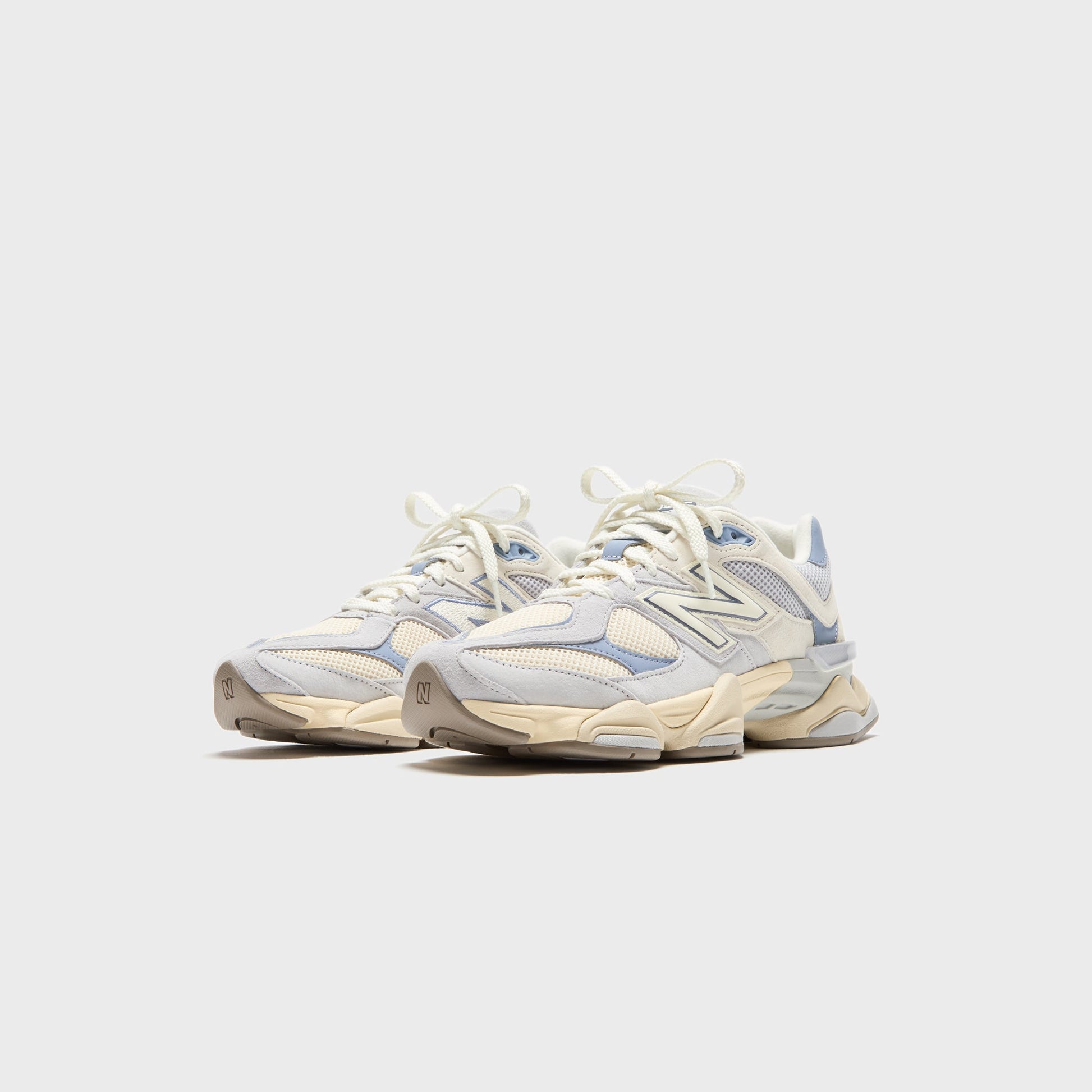 Women Kith New Balance WMNS 9060 - Pearl Grey / Linen